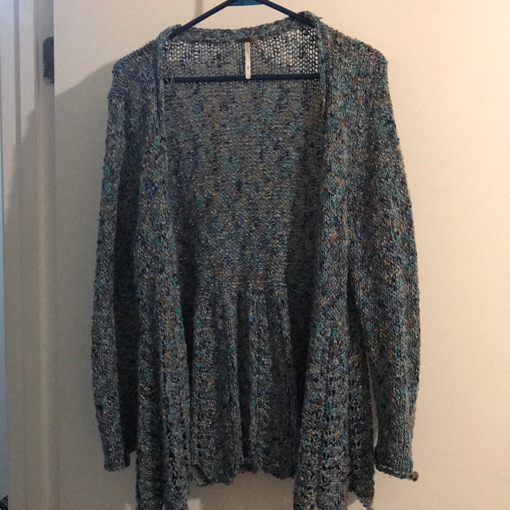 FREE PEOPLE peplum style cardigan